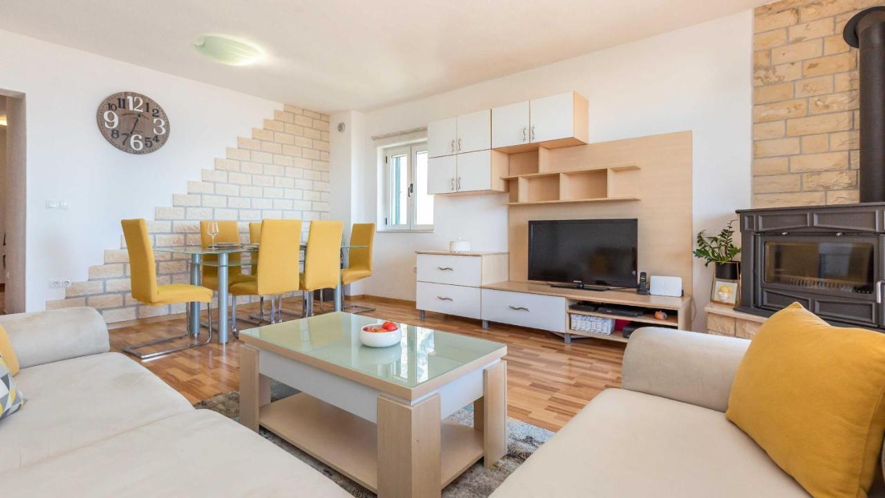 מאקרסקה Apartments Lana מראה חיצוני תמונה